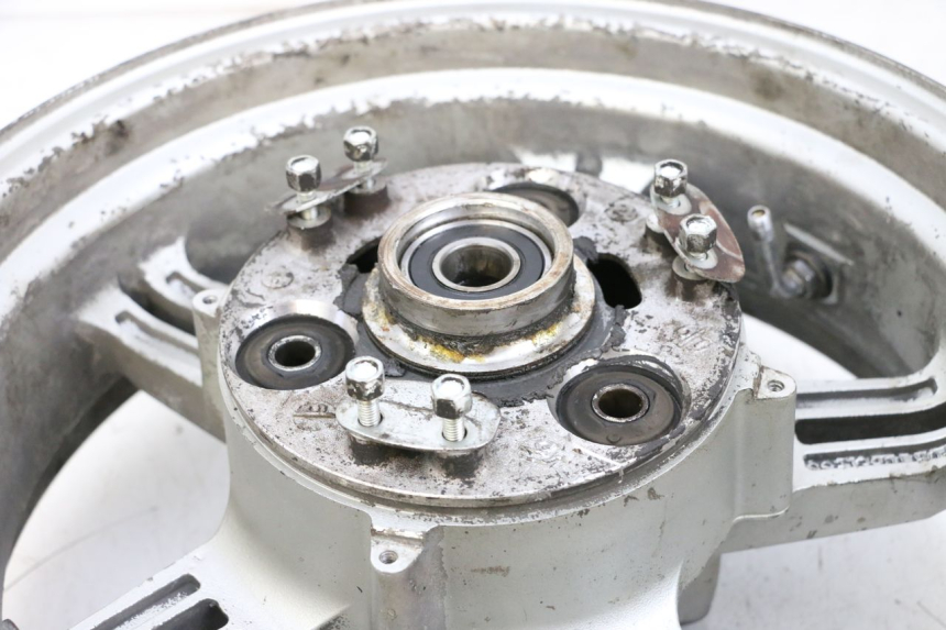 photo de ARO TRASEIRO SUZUKI BURGMAN EXECUTIVE ABS 650 (2006 - 2012) - Ampliação dos componentes