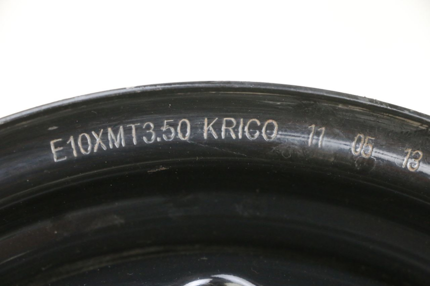 photo de ARO TRASEIRO YAMAHA BW'S EASY 50 (2013 - 2016) - Detalhes característicos