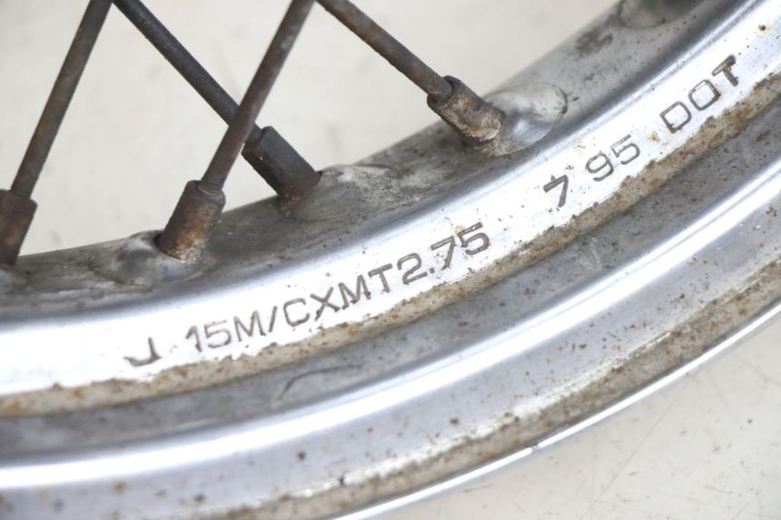 photo de ARO TRASEIRO HONDA CA REBEL 125 (1995 - 2001) - Zoom do estado de desgaste