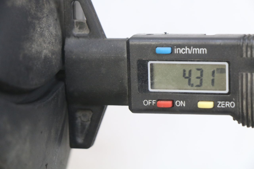 photo de ARO TRASEIRO HONDA CBF 500 (2004 - 2007) - Detalhe da peça