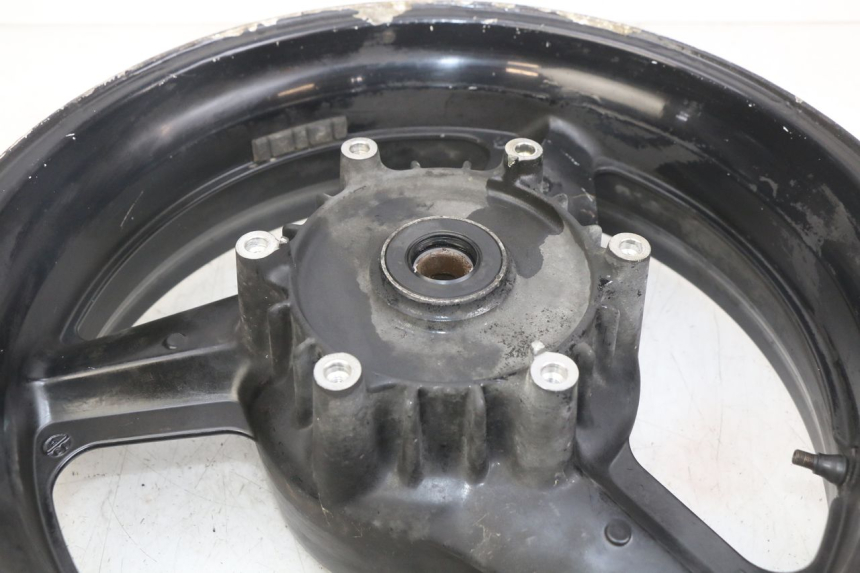 photo de ARO TRASEIRO HONDA CBR F SC25 1000 (1989 - 1992) - Detalhe da peça