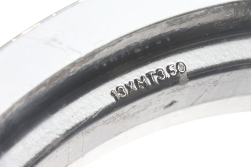 photo de ARO TRASEIRO PEUGEOT CITYSTAR 2T 50 (2018 - 2021) - Vista de perto