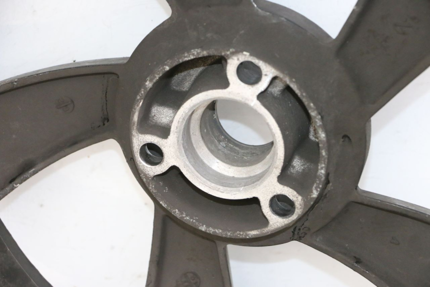 photo de ARO TRASEIRO PEUGEOT CITYSTAR 50 (2013 - 2017) - Pontos de fixação