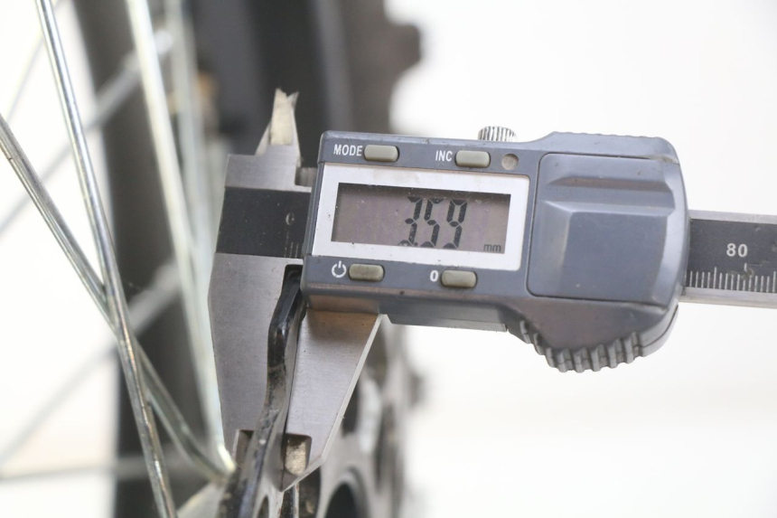 photo de ARO TRASEIRO CCR DIRT BIKE 125 - Detalhe da peça