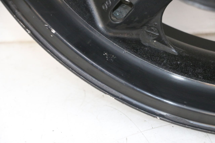 photo de ARO TRASEIRO SUZUKI DL V STROM 1000 (2002 - 2007) - Zoom do estado de desgaste
