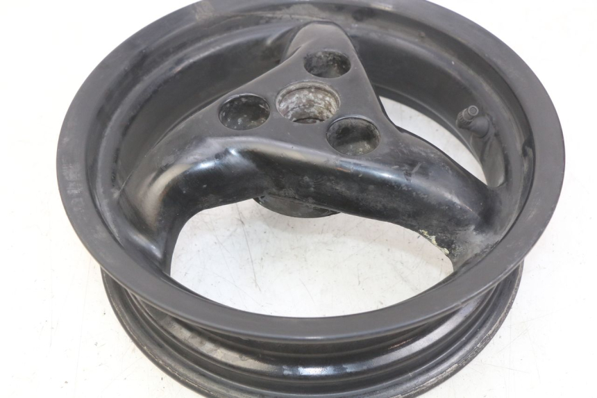 photo de ARO TRASEIRO PEUGEOT ELYSTAR 50 (2002 - 2014) - Detalhes característicos