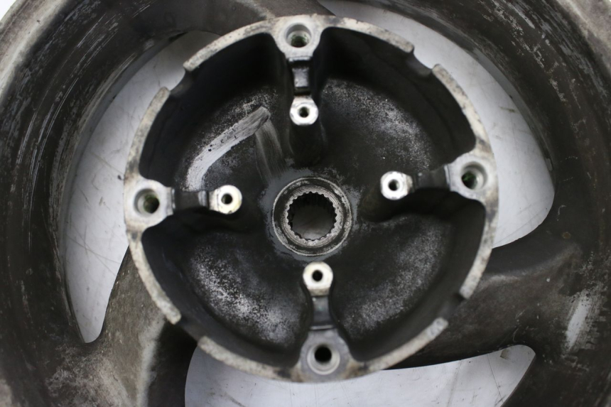 photo de ARO TRASEIRO HONDA FES S-WING SWING ABS 125 (2007 - 2015) - Zoom do estado de desgaste