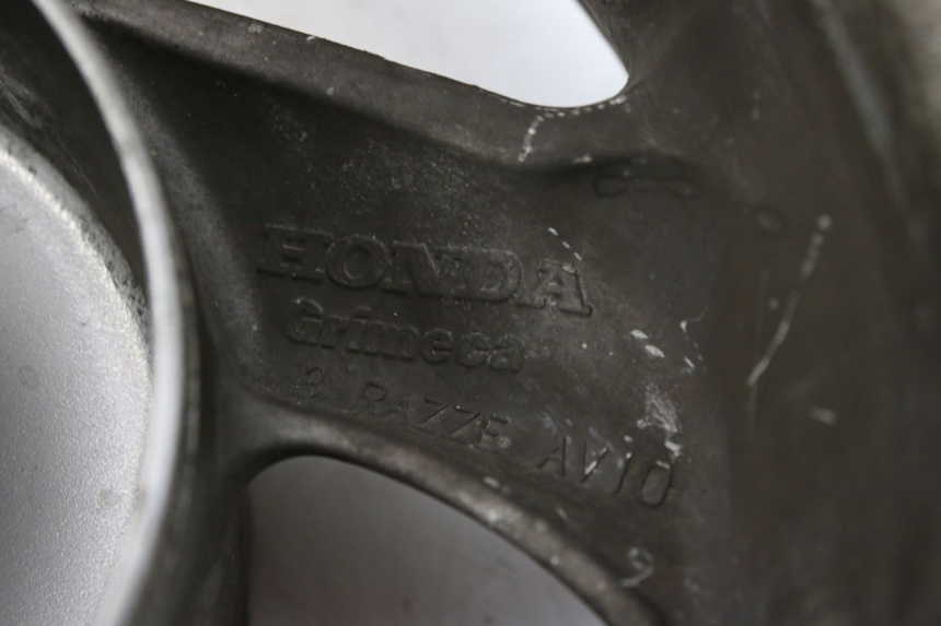photo de ARO TRASEIRO HONDA FES S-WING SWING ABS 125 (2007 - 2015) - Pontos de fixação