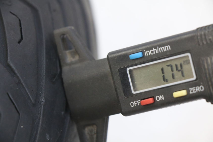 photo de ARO TRASEIRO SYM FIDDLE 2 50 (2008 - 2013) - Detalhe da peça