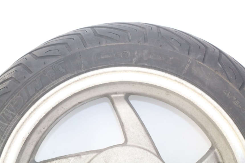 photo de ARO TRASEIRO SYM FIDDLE 2 50 (2008 - 2013) - Detalhes característicos