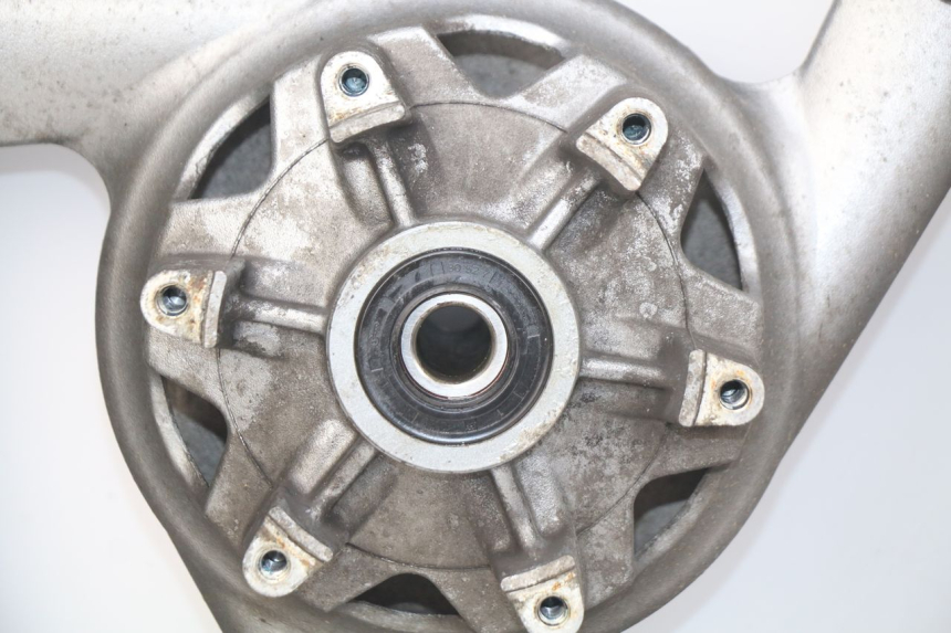 photo de ARO TRASEIRO YAMAHA FJ 3CX 1200 (1986 - 1996) - Ampliação dos componentes