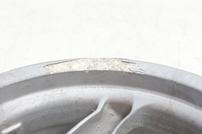 photo de ARO TRASEIRO PIAGGIO FLY 2T 50 (2004 - 2017) - Inspeção visual