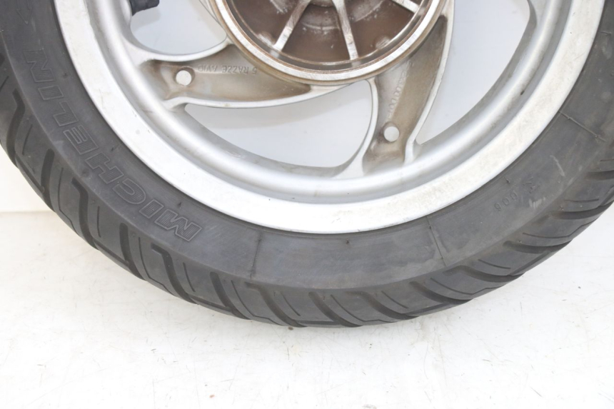 photo de ARO TRASEIRO PIAGGIO FLY 125 (2005 - 2012) - Detalhes característicos