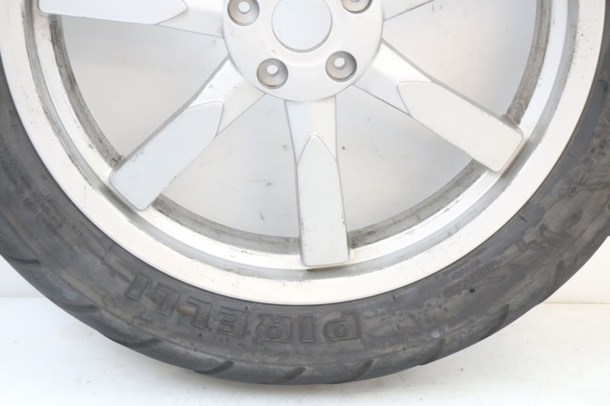 photo de ARO TRASEIRO PEUGEOT GEOPOLIS RS 125 (2007 - 2009) - Zoom do estado de desgaste