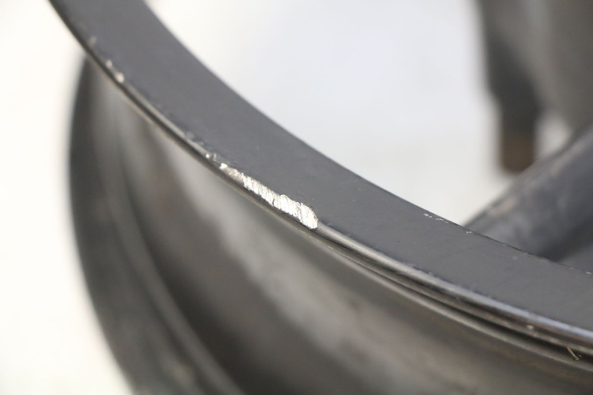 photo de ARO TRASEIRO GILERA GP 800 (2007 - 2013) - Detalhe da peça