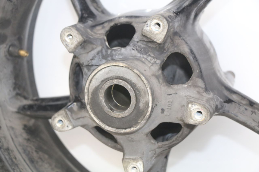 photo de ARO TRASEIRO GILERA GP 800 (2007 - 2013) - Ampliação técnica
