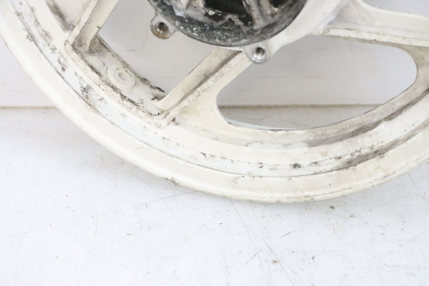 photo de ARO TRASEIRO KAWASAKI GPX R WARBIRD 600 (1988 - 1993) - Vista de perto