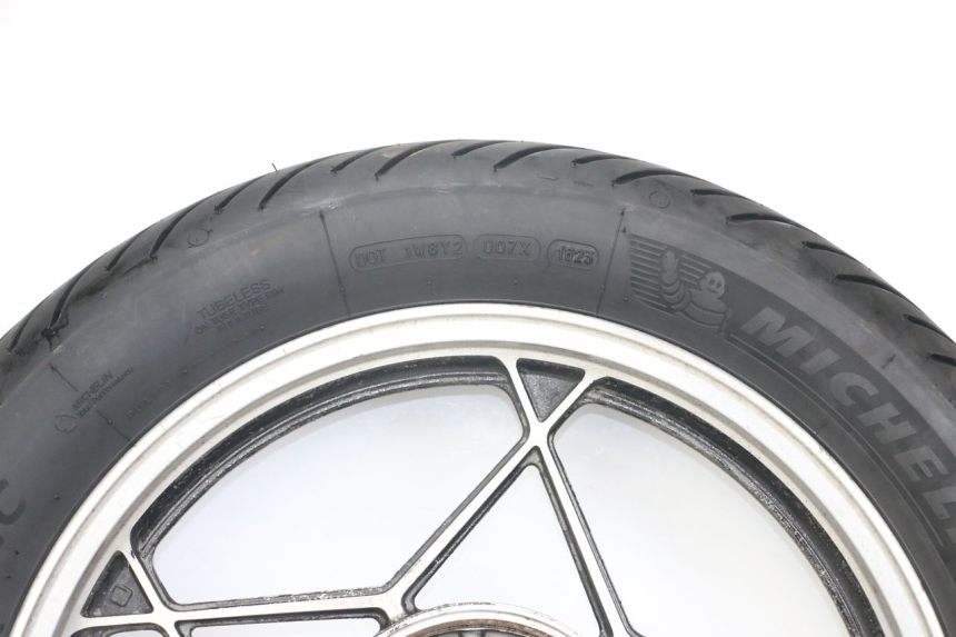 photo de ARO TRASEIRO SUZUKI GSX E 250 (1982 - 1983) - Marcações e referências