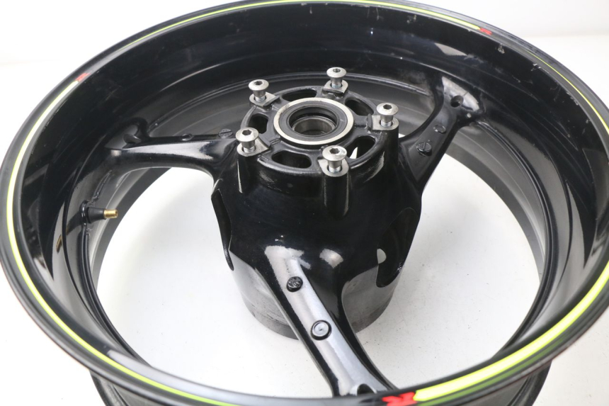 photo de ARO TRASEIRO SUZUKI GSX-R GSXR K16 1000 (2012 - 2016) - Pontos de fixação