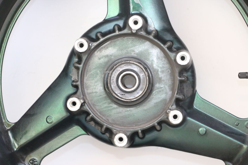 photo de ARO TRASEIRO HONDA CBR F 1000 (1993 - 1996) - Vista de perto