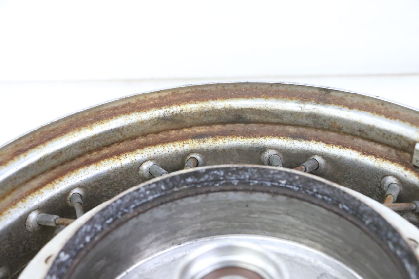 photo de ARO TRASEIRO HONDA VT C2 SHADOW 750 (1997 - 2001) - Vista de perto