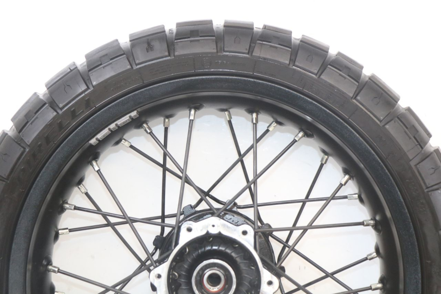 photo de ARO TRASEIRO HUSQVARNA SVARTPILEN 401 (2018 - 2023) - Outro ângulo de visão