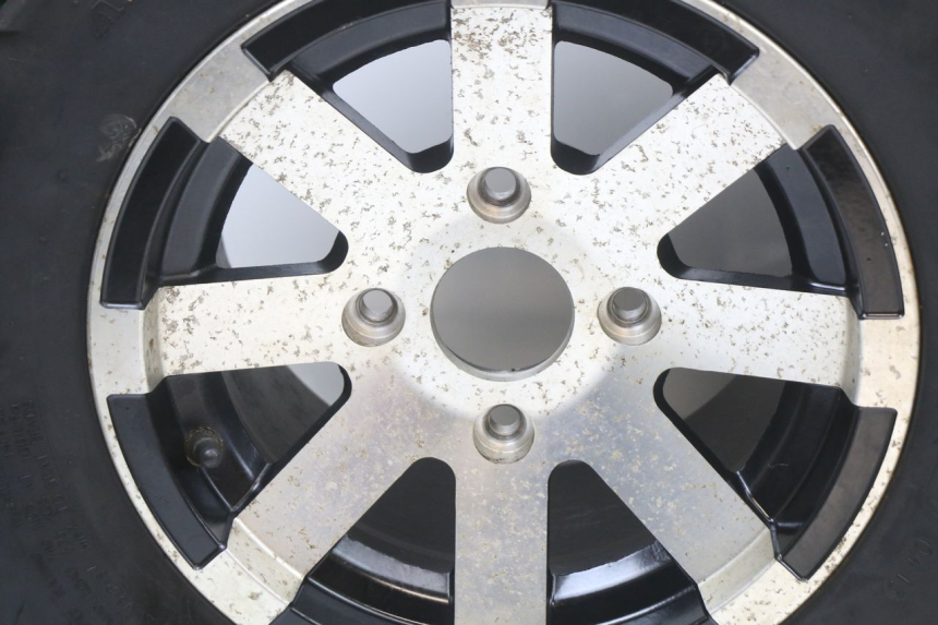 photo de ARO TRASEIRO HYTRACK HY S 4X4 410 (2013 - 2016) - Pontos de fixação