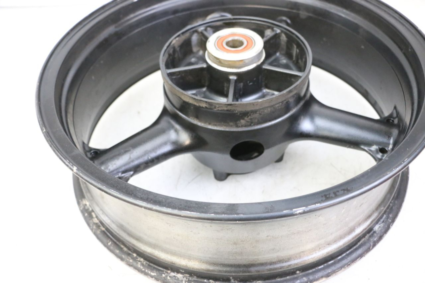photo de ARO TRASEIRO KAWASAKI ZR7 ZR-7 S 750 (1999 - 2004) - Zoom do estado de desgaste