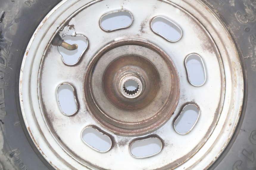 photo de ARO TRASEIRO PEUGEOT KISBEE 4T 50 (2010 - 2017) - Estado da superfície
