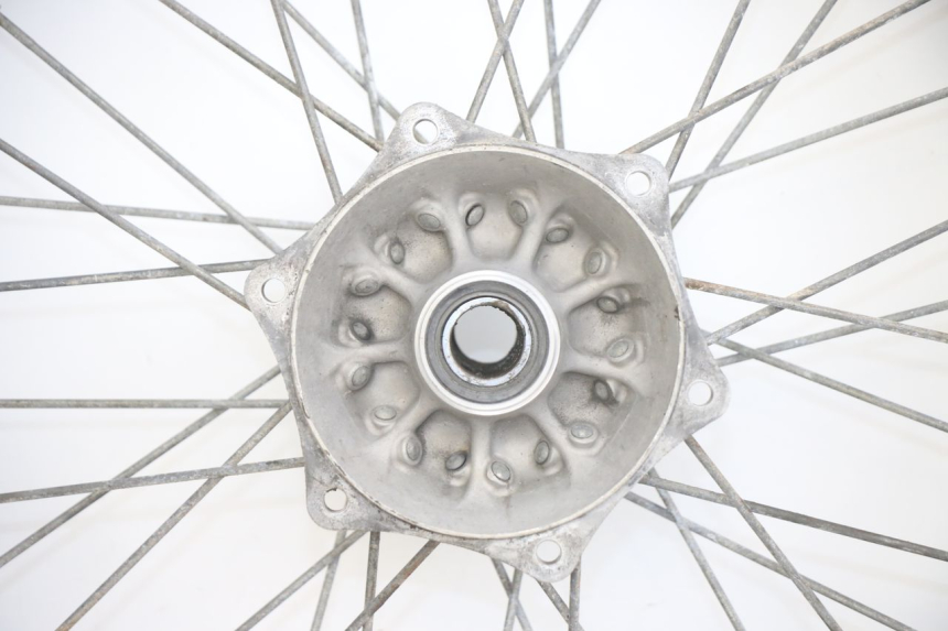 photo de ARO TRASEIRO KAWASAKI KXF KX-F 250 (2012 - 2014) - Detalhes característicos