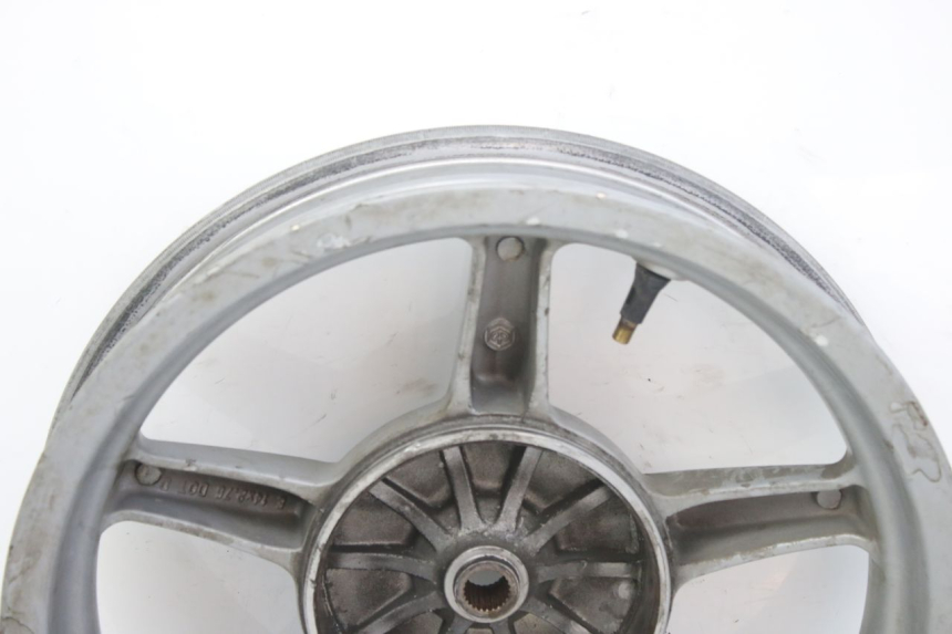 photo de ARO TRASEIRO PIAGGIO LIBERTY 4T 50 (2004 - 2008) - Detalhes característicos