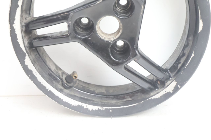 photo de ARO TRASEIRO PEUGEOT LUDIX BLASTER 50 (2006 - 2014) - Zoom do estado de desgaste