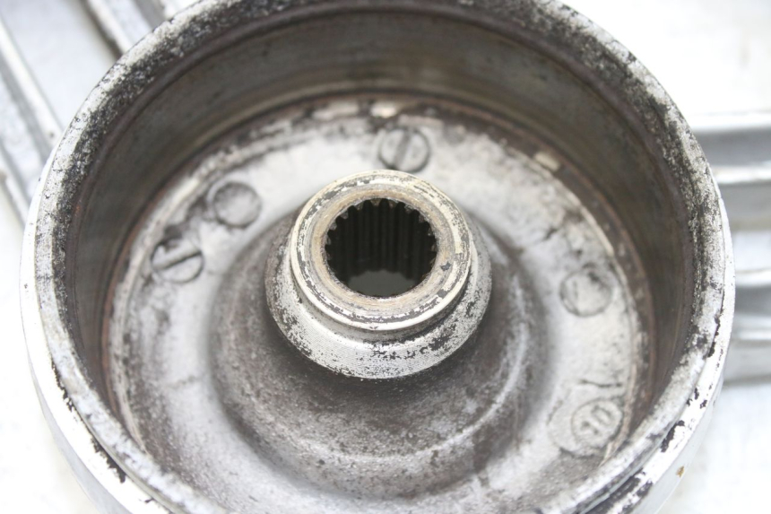 photo de ARO TRASEIRO PEUGEOT LUDIX 50 (2008 - 2017) - Marcações e referências