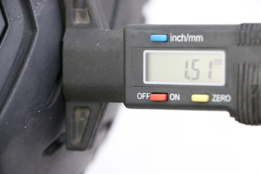 photo de ARO TRASEIRO PIAGGIO MP3 LT 400 (2007 - 2012) - Zoom do estado de desgaste