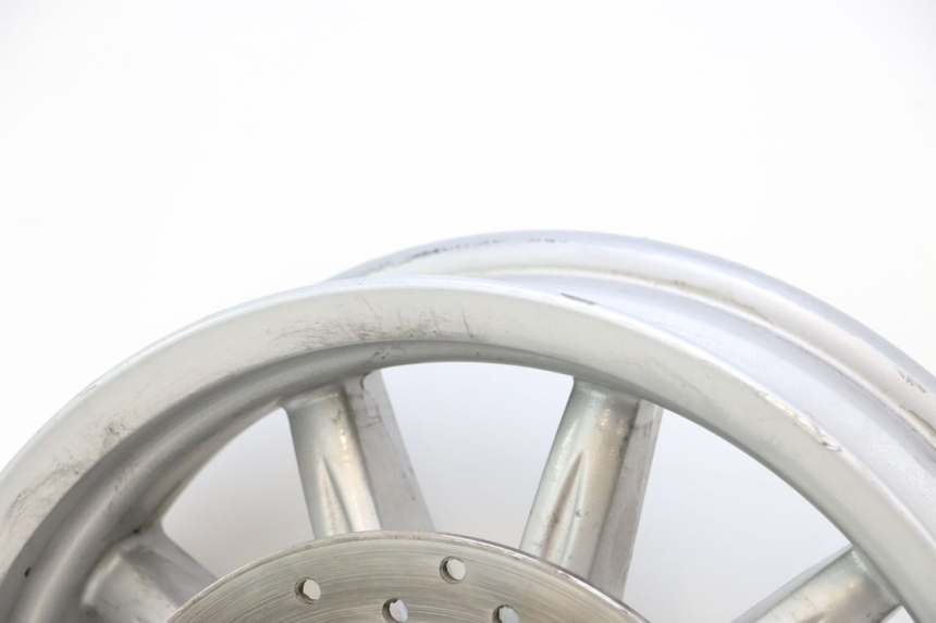photo de ARO TRASEIRO PIAGGIO MP3 LT 300 (2010 - 2016) - Detalhes característicos