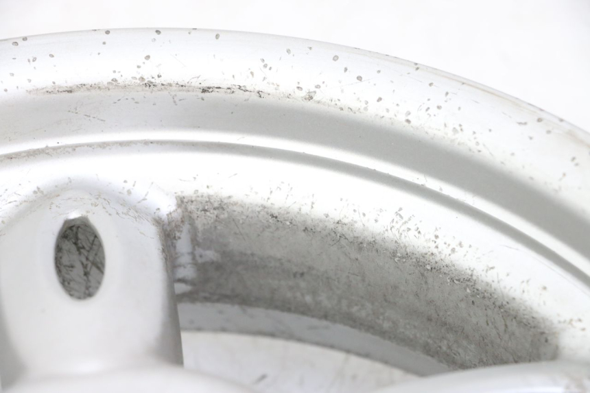 photo de ARO TRASEIRO YAMAHA NEOS NEO'S 4T 50 (2008 - 2016) - Vista de perto