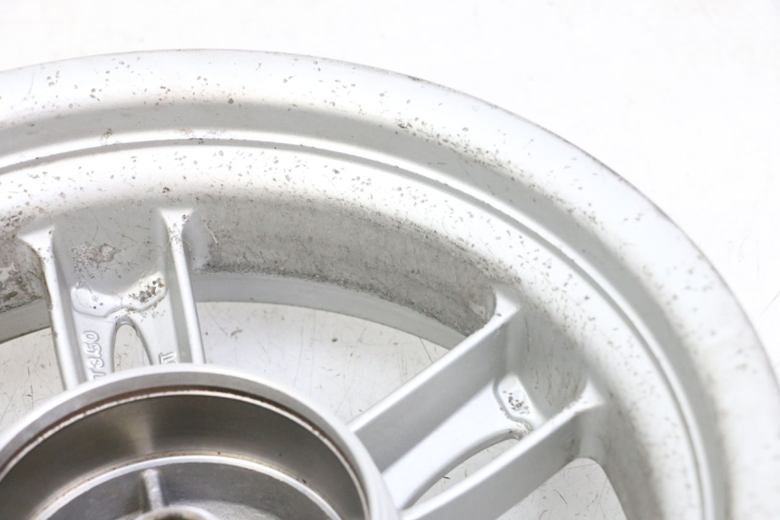 photo de ARO TRASEIRO YAMAHA NEOS NEO'S 4T 50 (2008 - 2016) - Peça verificada