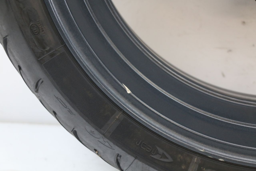 photo de ARO TRASEIRO MOTO GUZZI NORGE 8V GT 1200 (2011 - 2016) - Detalhes característicos