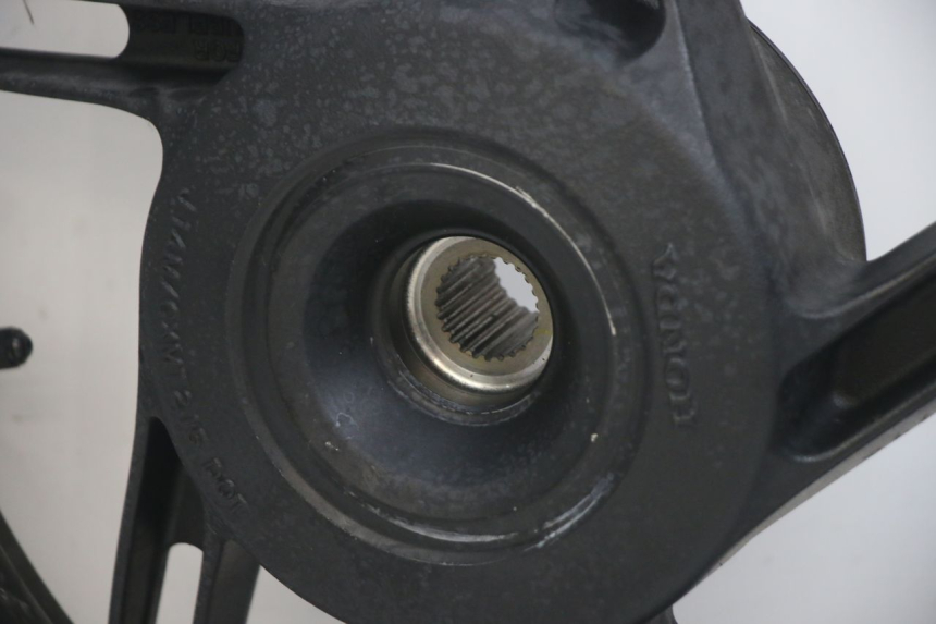 photo de ARO TRASEIRO HONDA PCX (JF47) 125 (2012 - 2013) - Pontos de fixação