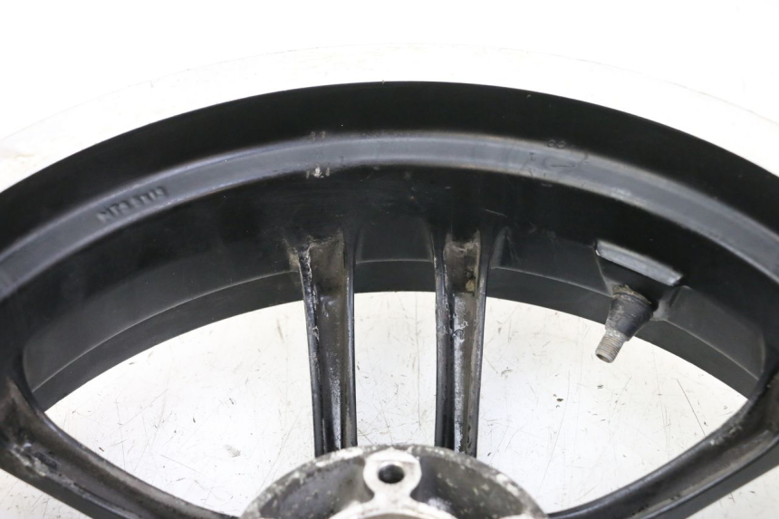 photo de ARO TRASEIRO PEUGEOT SPEEDFIGHT 3 LC 2T 50 (2009 - 2015) - Vista de perto
