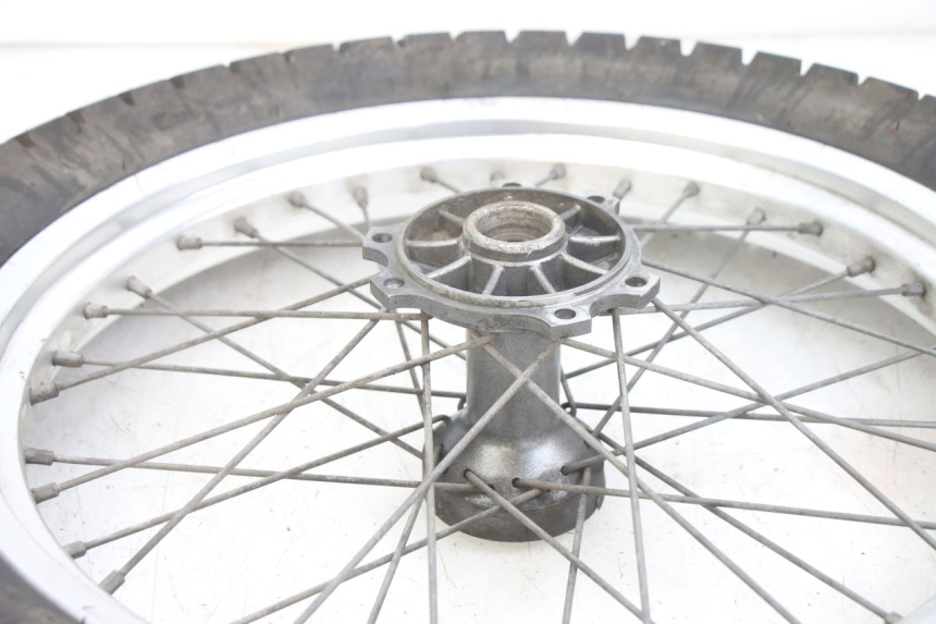 photo de ARO TRASEIRO GILERA RK 50 (1996 - 1999) - Vista geral