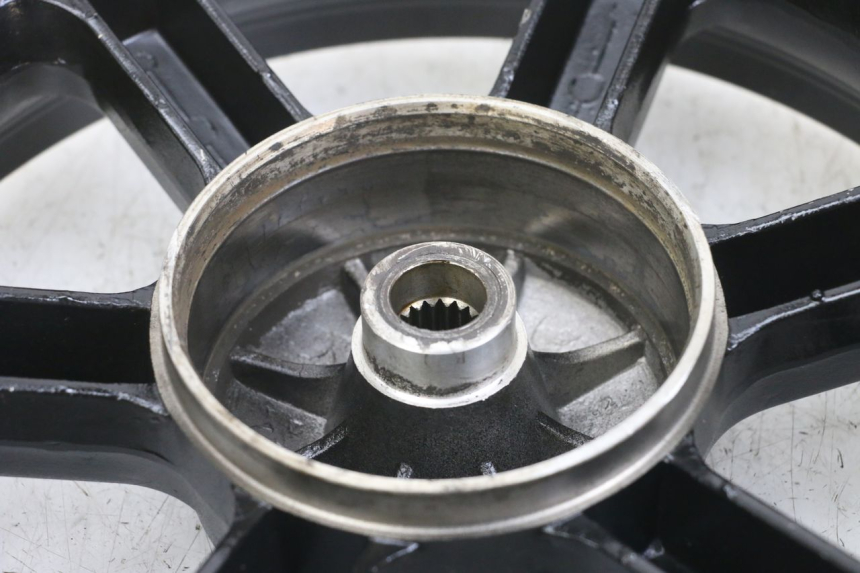 photo de ARO TRASEIRO KEEWAY RY6 2T 50 (2011 - 2019) - Marcações e referências