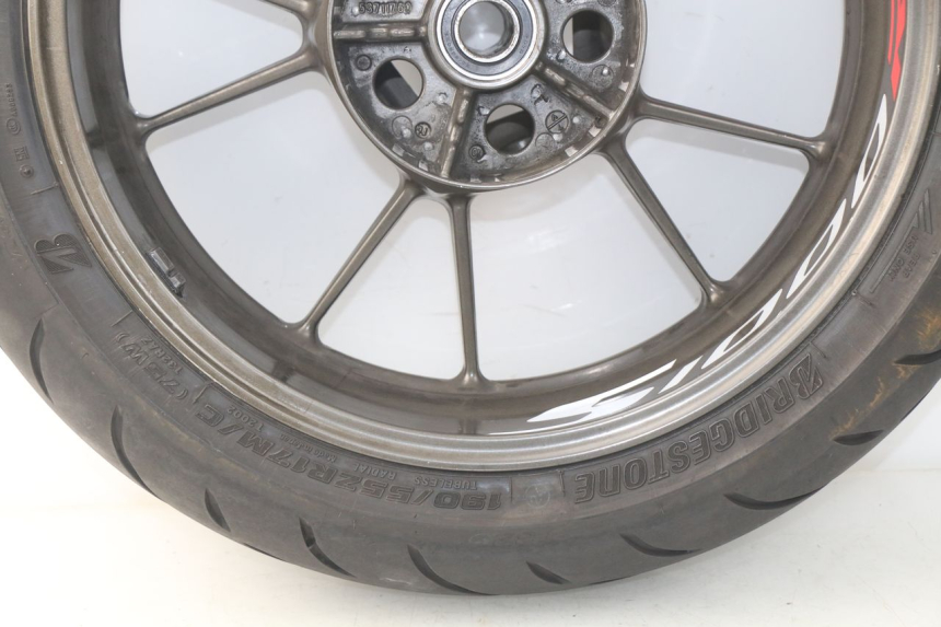 photo de ARO TRASEIRO BMW S RR ABS S1000RR 1000 (2009 - 2011) - Vista de perto