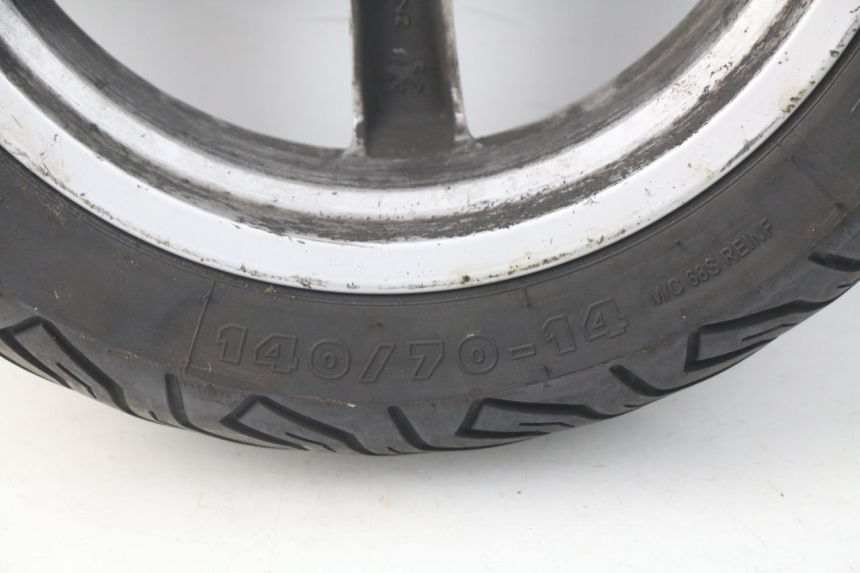 photo de ARO TRASEIRO PEUGEOT SATELIS 500 (2007 - 2013) - Pontos de fixação