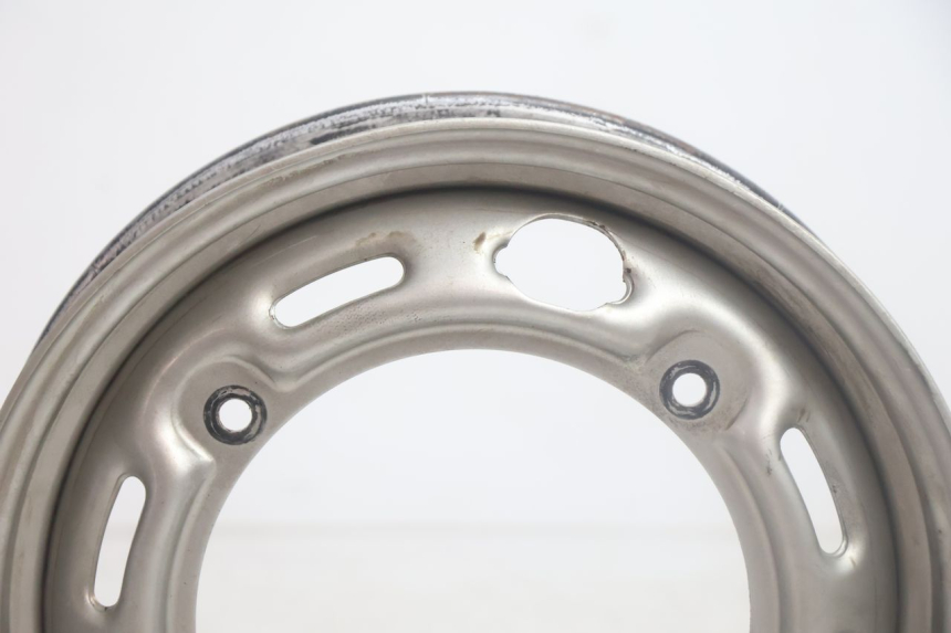 photo de ARO TRASEIRO HONDA SCV LEAD 100 (2003 - 2007) - Detalhe da peça