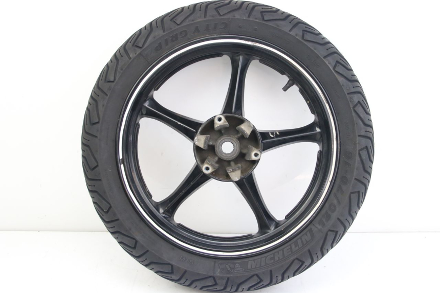 photo de ARO TRASEIRO SUZUKI SIXTEEN 125 (2008 - 2010) - Detalhe da peça