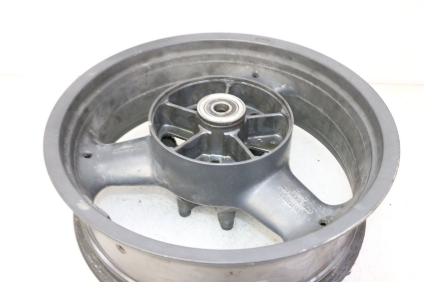 photo de ARO TRASEIRO TRIUMPH SPRINT 900 (1995 - 1998) - Detalhe da peça