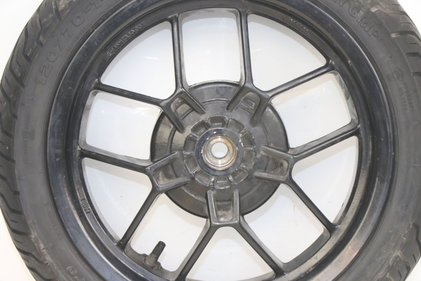photo de ARO TRASEIRO APRILIA SR 2T 50 (2012 - 2017) - Detalhes característicos