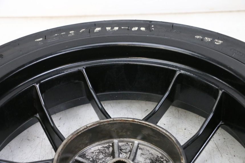 photo de ARO TRASEIRO APRILIA SR MOTARD 50 (2012 - 2018) - Pontos de fixação