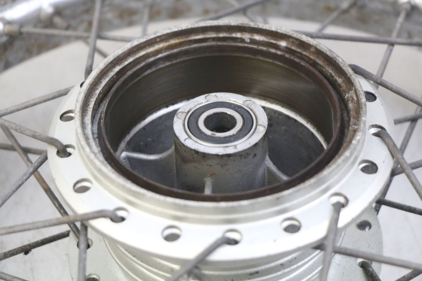photo de ARO TRASEIRO YAMAHA SR 125 (1982 - 2003) - Ampliação técnica
